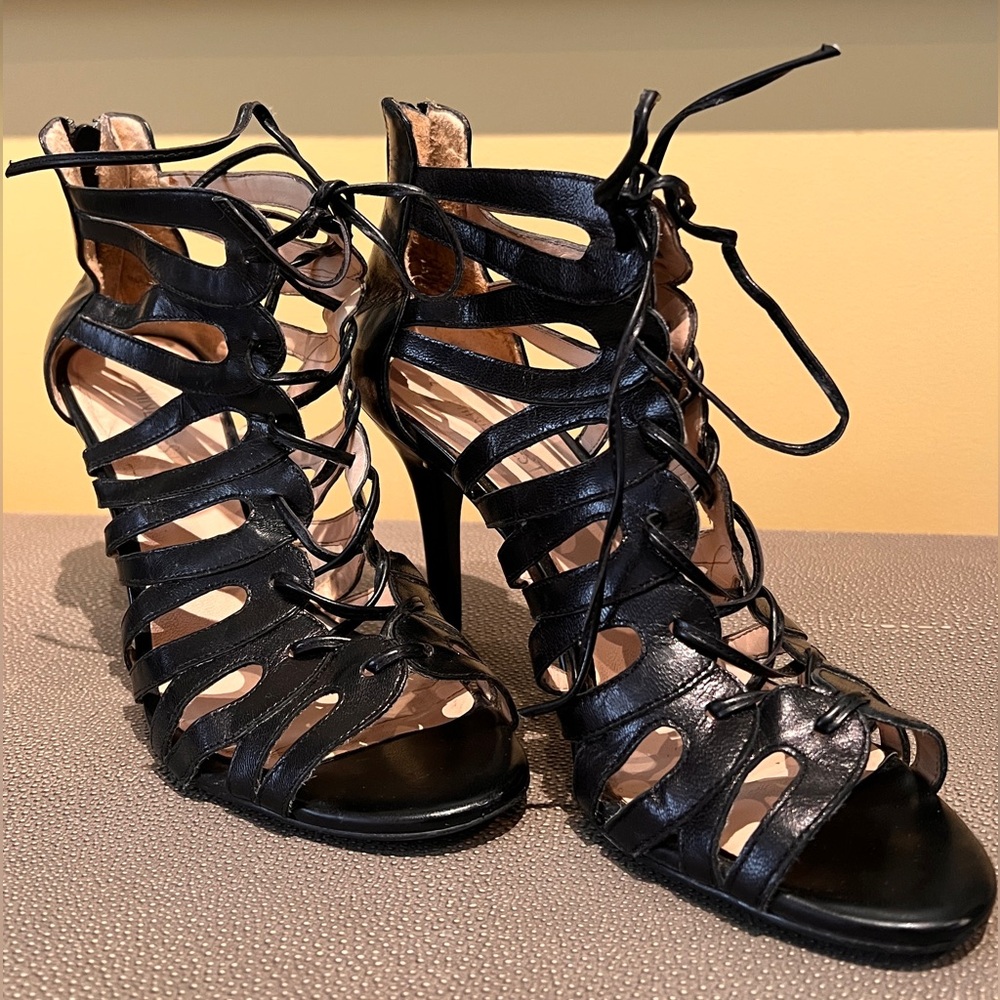 Nine West cage heels size 8